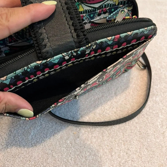 Sakroots Artist Womens Convertible Smartphone Crossbody Bag Wristlet Boho Wallet - Picture 11 of 15